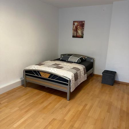 Holiday-Ferienwohnung Solingen-Mitte Esterno foto